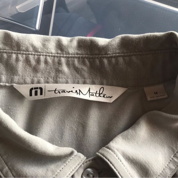Travis mathew golf polo shirt - Picture 6 of 7